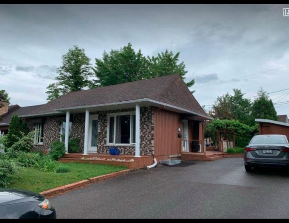 Tinga Home Chicoutimi Exteriör bild