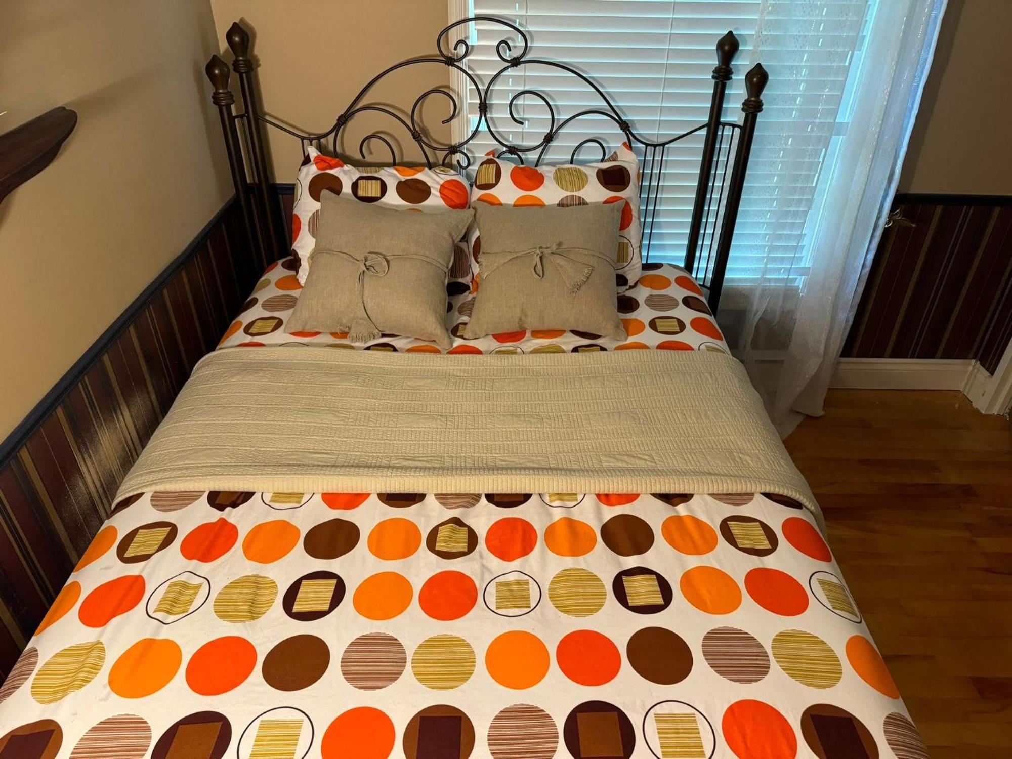 Tinga Home Chicoutimi Rum bild